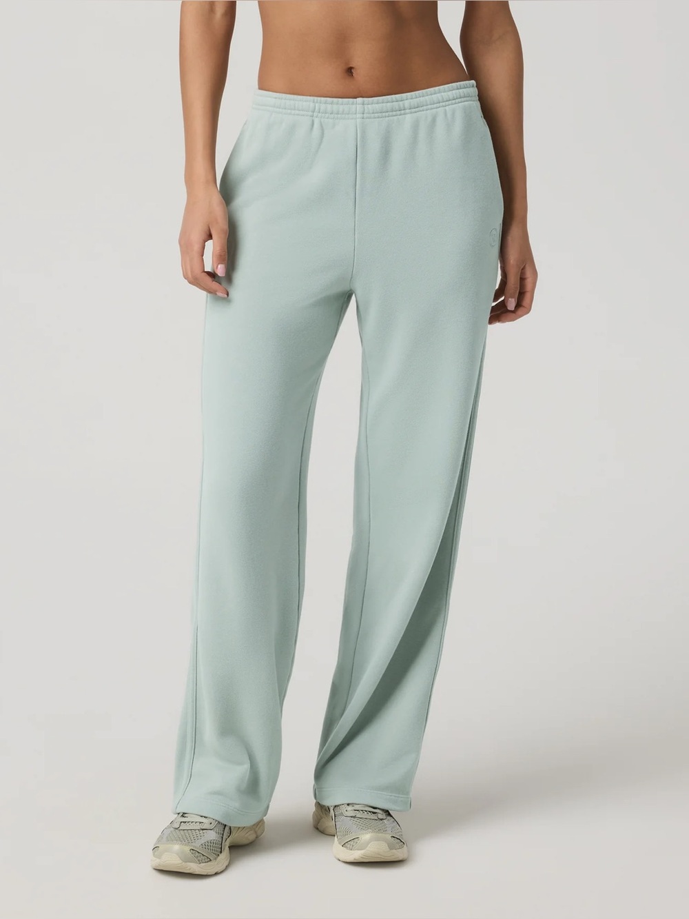 Vuori Sedona Straight Leg Sweatpant in Storm Blue - Picture 2 of 4